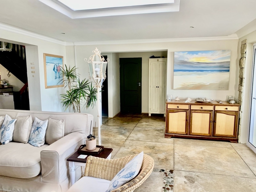 5 Bedroom Property for Sale in Jakkalsfontein Western Cape